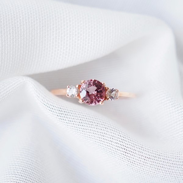 ASHLEY Ring - Pink Spinel