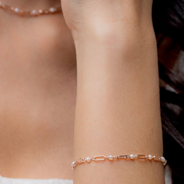 EVIE Bracelet - Pearls in Rose Gold