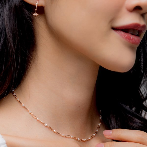 EVIE Necklace - Pearls in Rose Gold