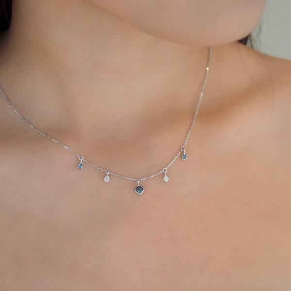 BELLA Necklace - Silver