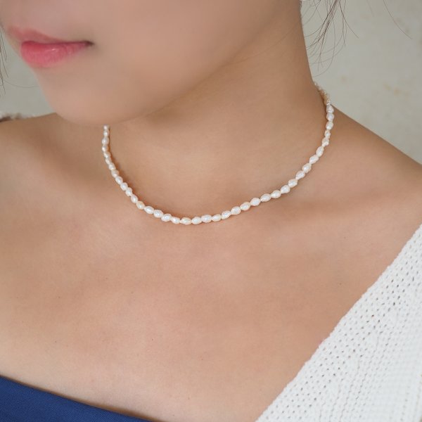 ETTA Pearl Necklace