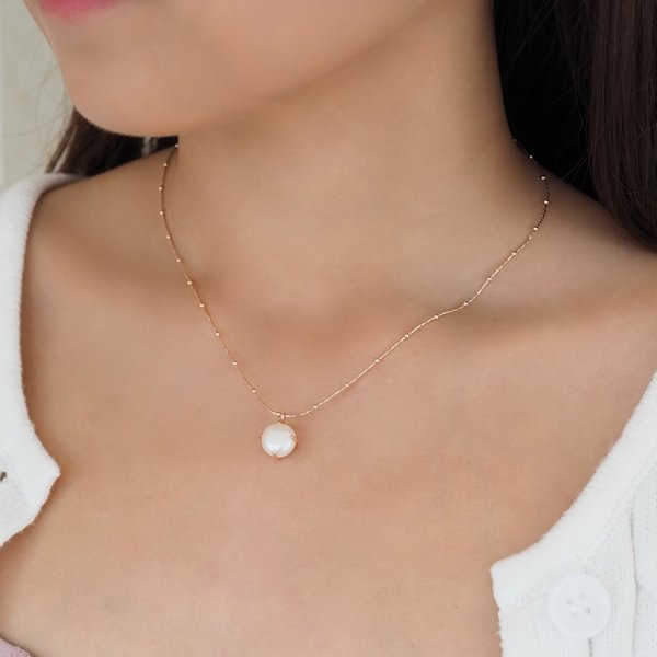 MEGHAN Necklace - Pearl