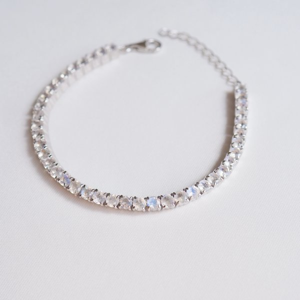 TENNIS Bracelet - Moonstone (Silver)