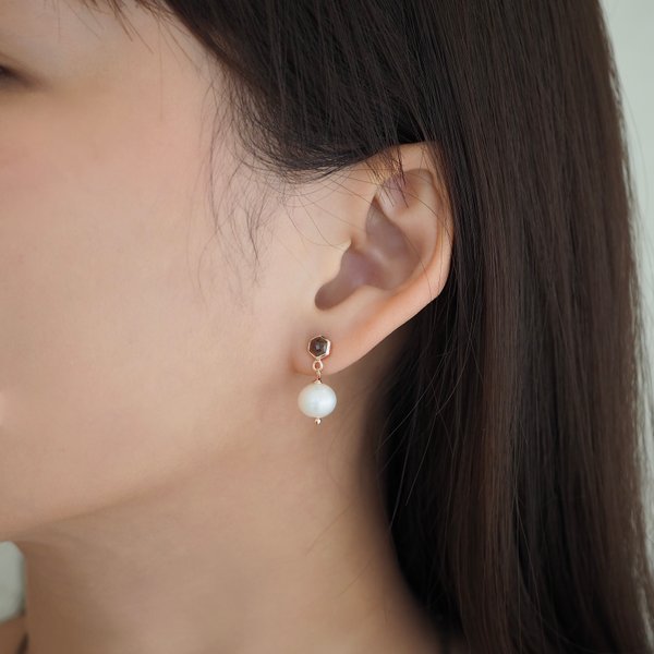 HAILEY Pearl Earrings - Smoky Quartz