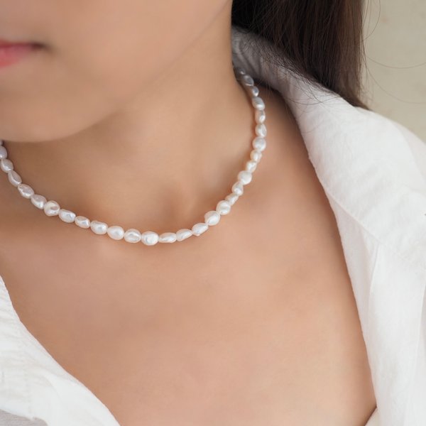 Edison Pearl Necklace