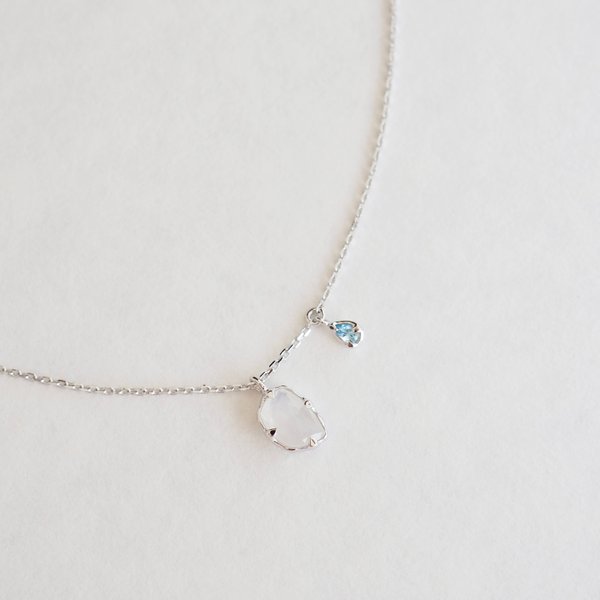 SOPHIA Necklace - Moonstone (Silver)