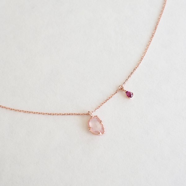 SOPHIA Necklace - Rose Quartz (Rose Gold)