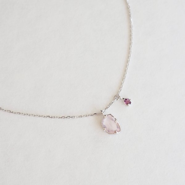 SOPHIA Necklace - Rose Quartz (Silver)