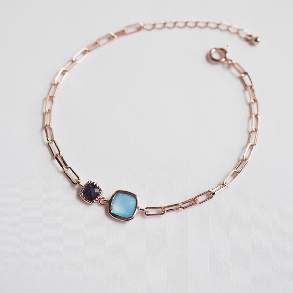 YOKO Bracelet - Chalcedony (Rose Gold)