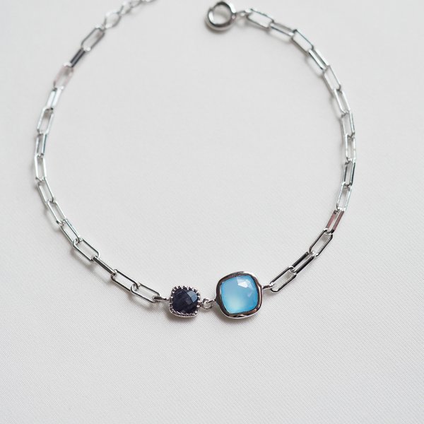 YOKO Bracelet - Chalcedony (Silver)