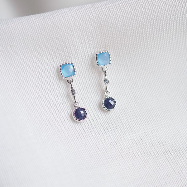 YOKO Earrings - Chalcedony (Silver)