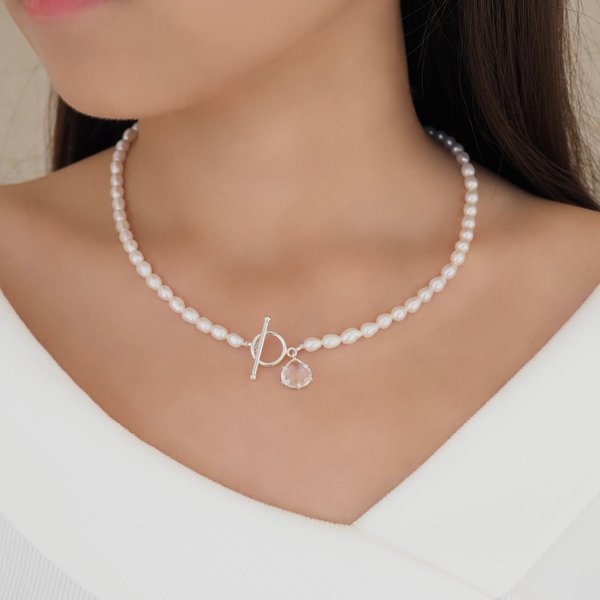 CHANTEL Pearl Necklace - Clear Quartz (Silver)
