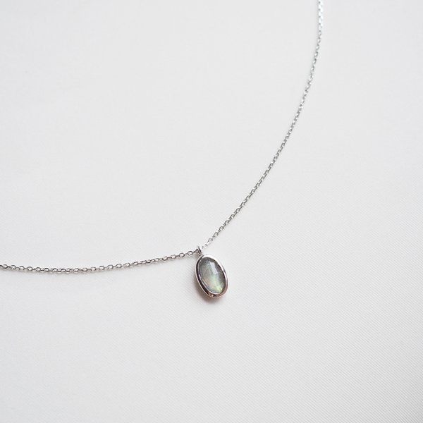 AMBER Necklace - Labradorite (Silver)