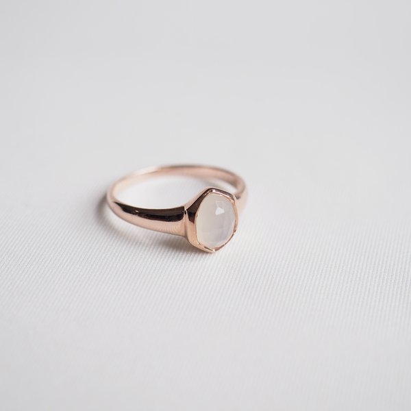 VALORA Ring - Grey Moonstone (Rose Gold)