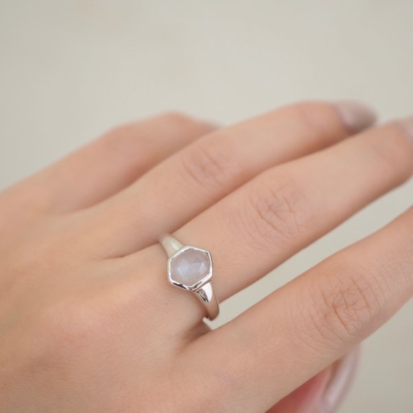 VALORA Ring - Grey Moonstone (Silver)
