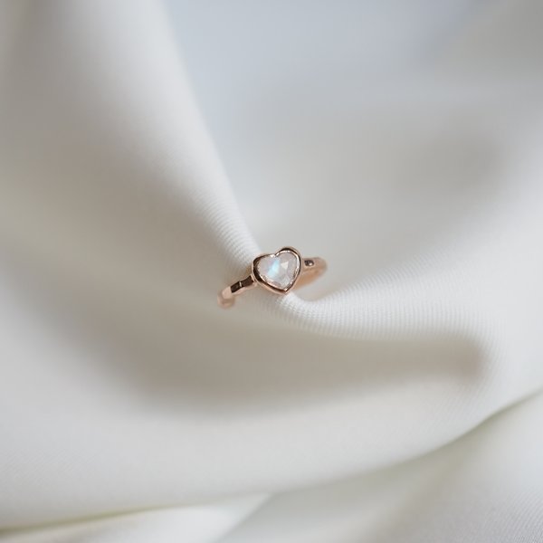 EMMA Ear Cuff - Moonstone (Rose Gold / Silver)