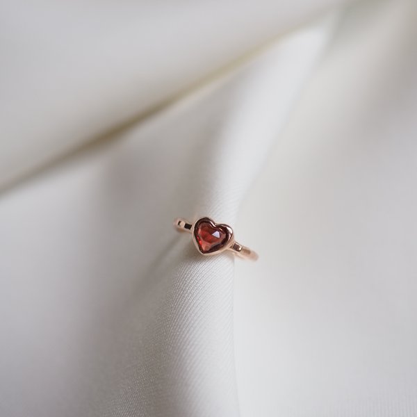 EMMA Ear Cuff - Red Garnet (Rose Gold / Silver)