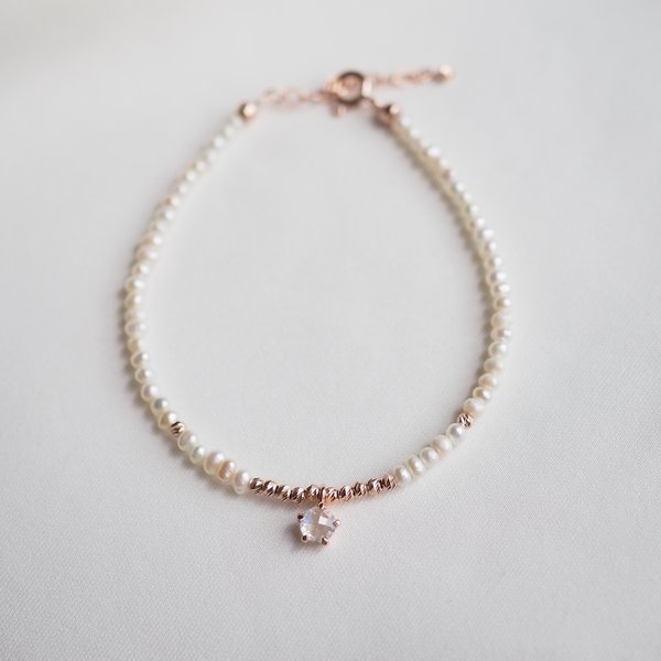 EDITH Pearl Bracelet - Moonstone (Rose Gold)