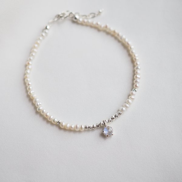 EDITH Pearl Bracelet - Moonstone (Silver)