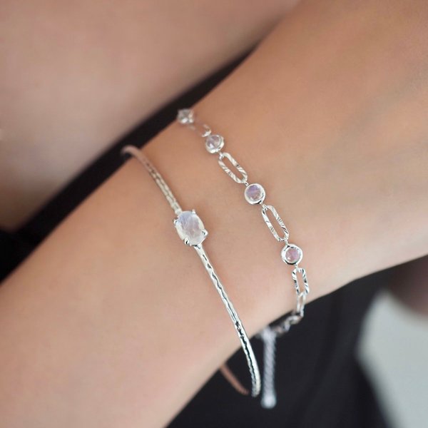 KYLA Bangle - Moonstone (Silver)