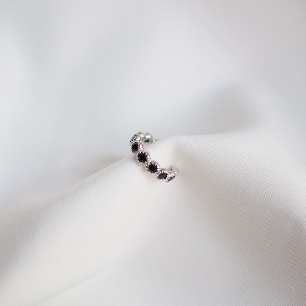 MILLY Ear Cuff - Black Spinel (Silver/Rose Gold)