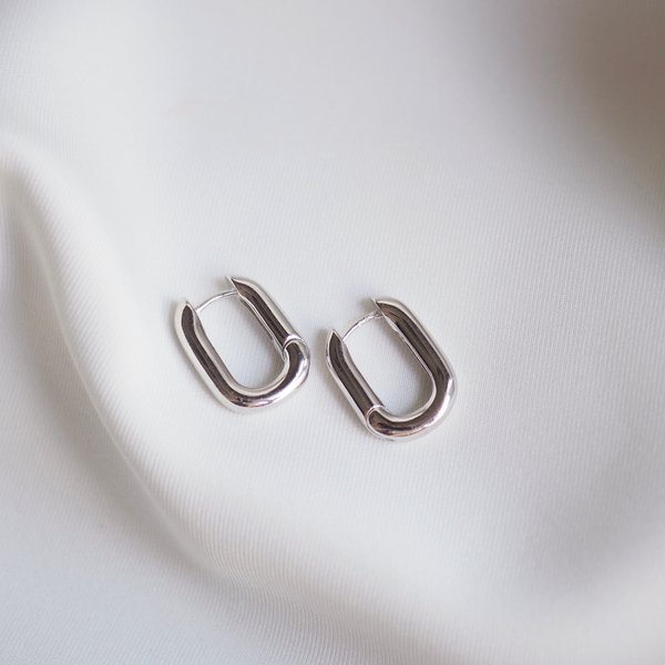 LOLA Hoops Earrings - Silver