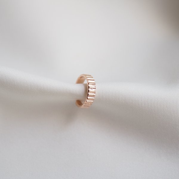 CAP Ear Cuff - (Silver/RoseGold/Yellow Gold)