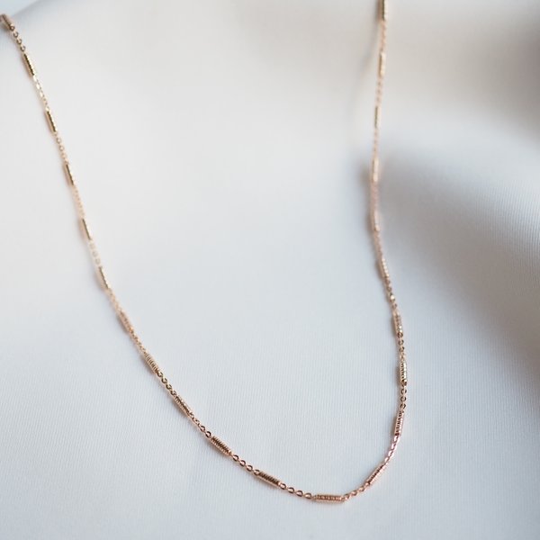 ANDREA Chain Necklace - Rose Gold