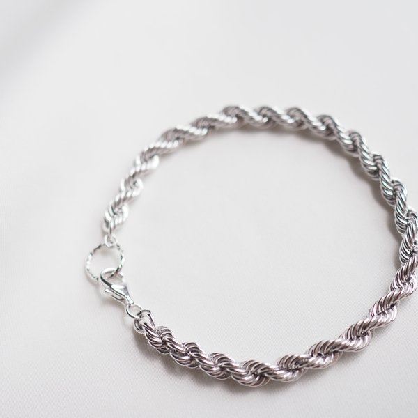 NARI Bracelet (Silver)