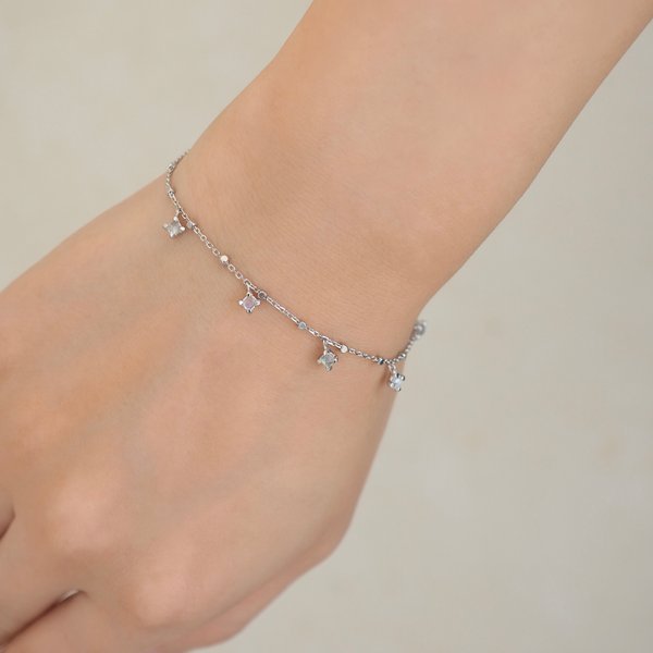 TAYLOR Bracelet - (Silver)