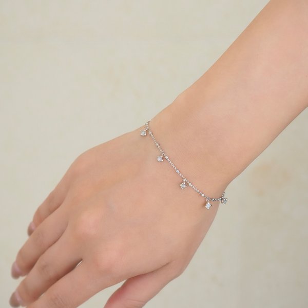 TAYLOR Bracelet - (Silver)