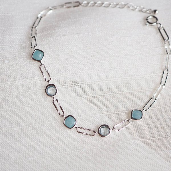 MELORA Bracelet - Blue Topaz (Silver)