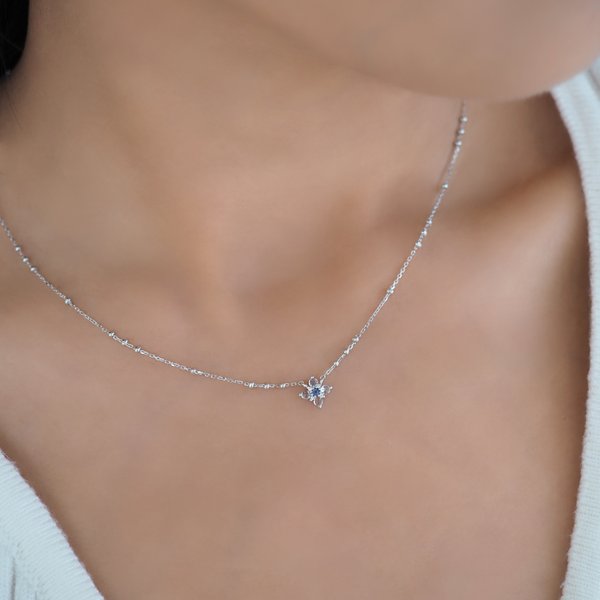 DAHLIA Necklace - White Topaz (Silver)