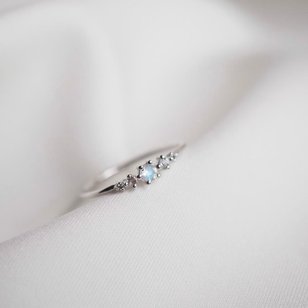 JUDITH Ring - Moonstone (Silver)