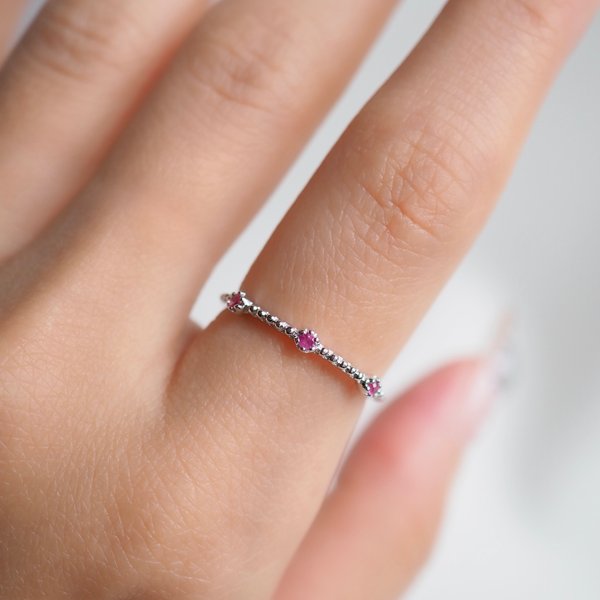 KELLY Ring - Ruby (Silver)