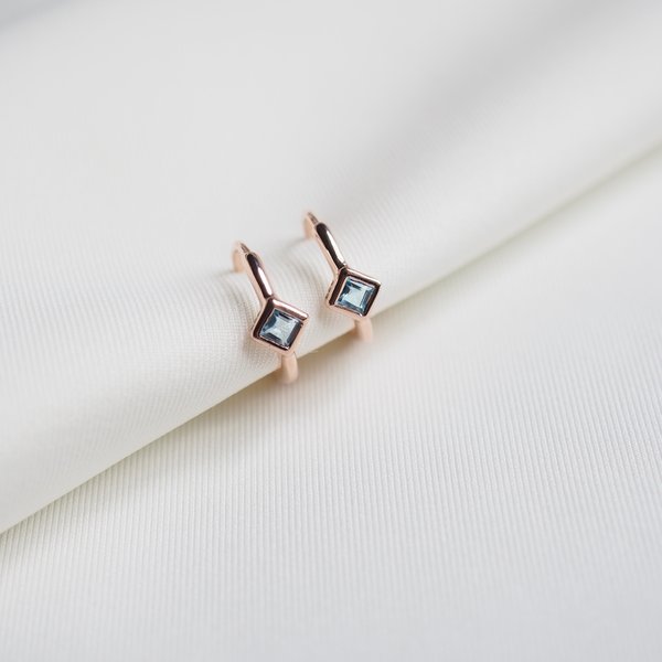Jaylee Huggies - Blue Topaz (Rose Gold)