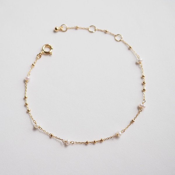 NATASHA Bracelet - Pearl (Yellow Gold)