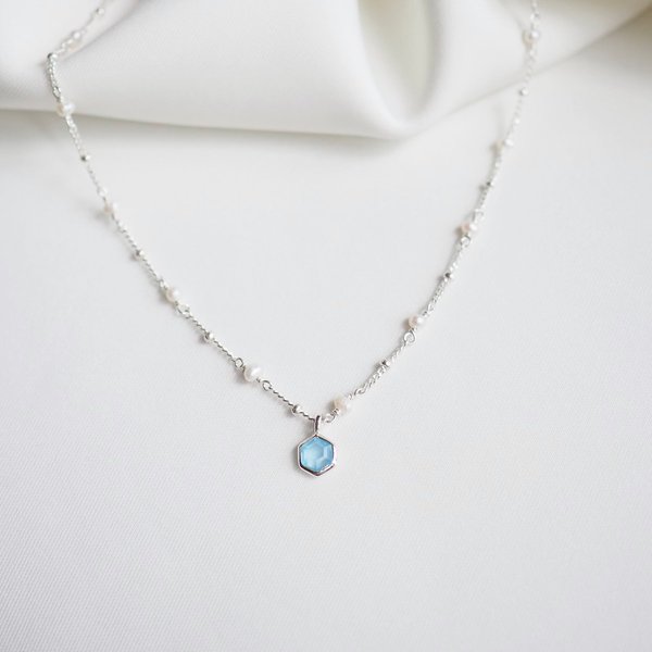 TESS Necklace - Chalcedony (Silver)