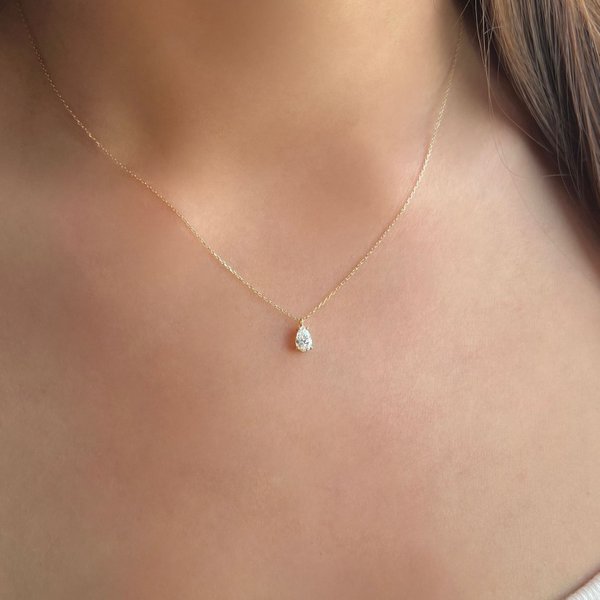 14KG Pear-Shape Lab Grown Diamond Necklace