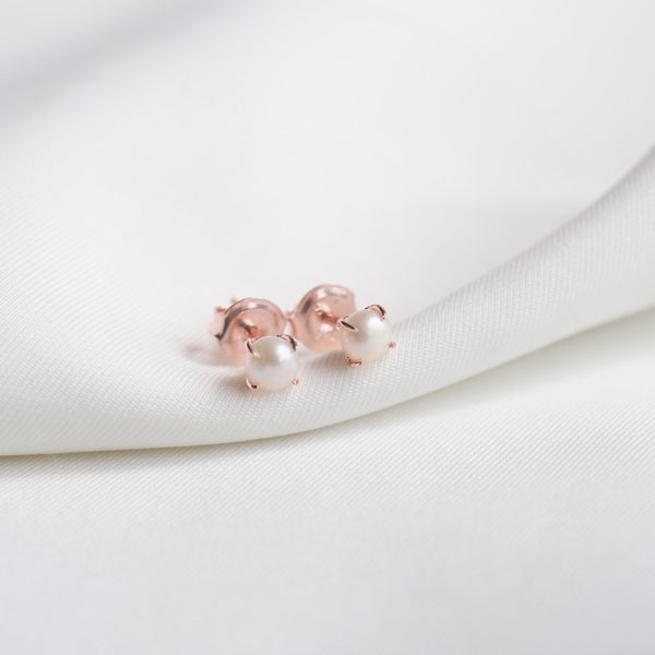 PENNY Pearl Earrings - Rose Gold