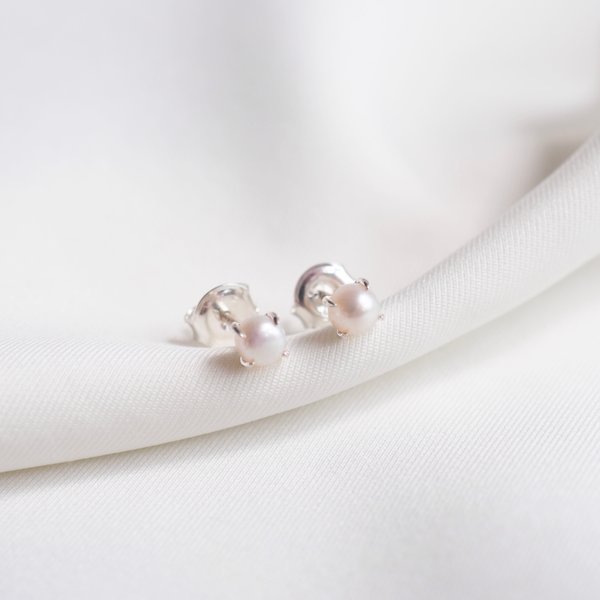 PENNY Pearl Earrings - Silver