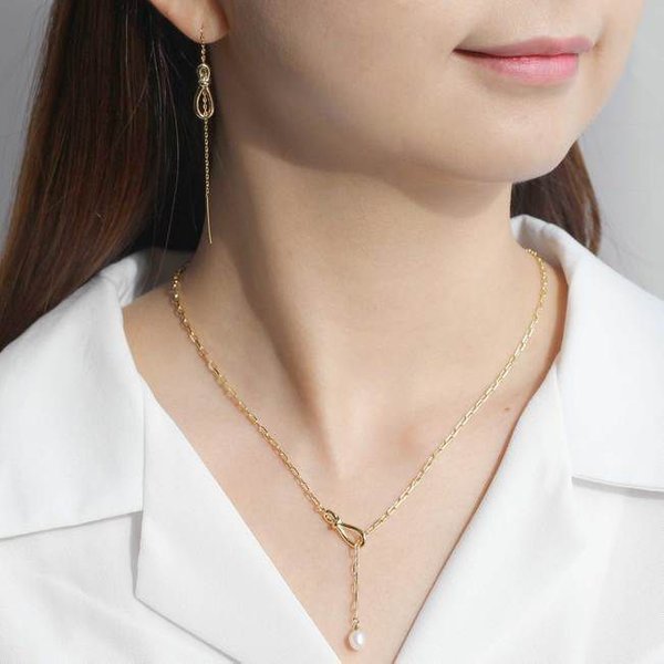 K-925Silver (WBN65) Knot Pearl Necklace