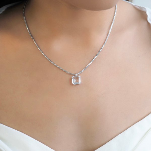 NIKKI Necklace - Clear Quartz (Silver)