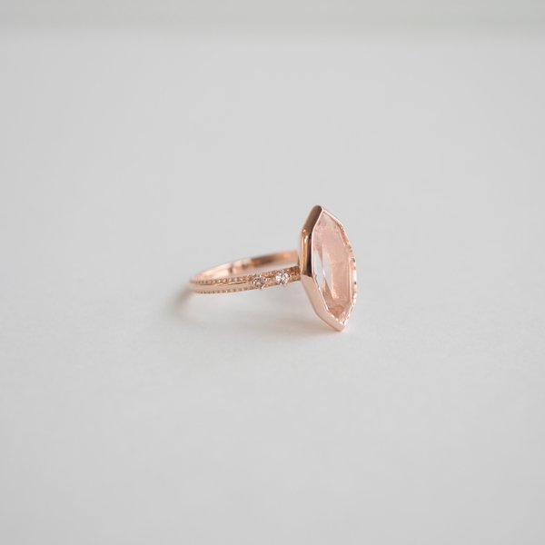 VIVIENNE Ring - Clear Quartz (Rose Gold)