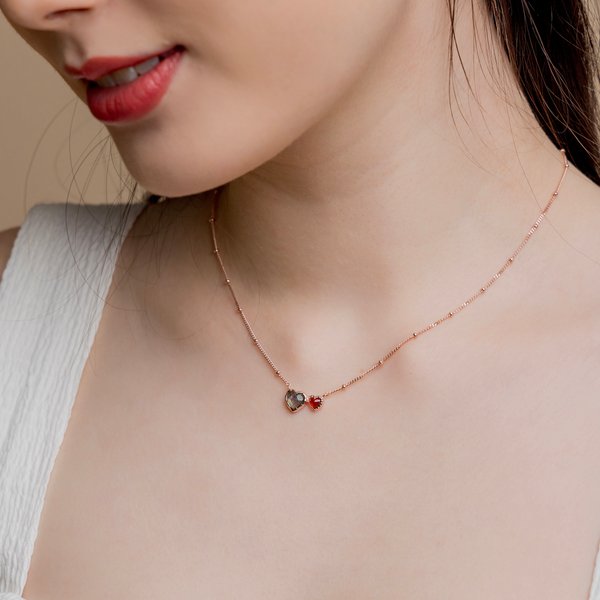 AMANDA Necklace - Labradorite/Garnet (Rose Gold)
