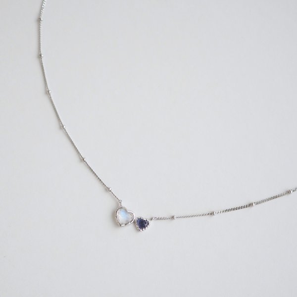 AMANDA Necklace - Moonstone/Iolite (Silver)