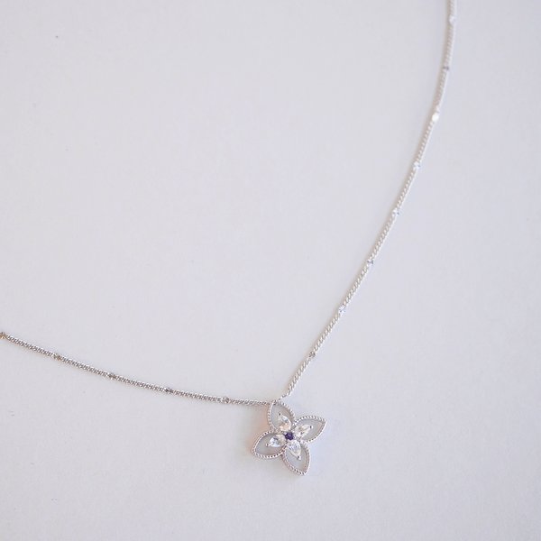 FRANCESCA Necklace - White Topaz (Silver)