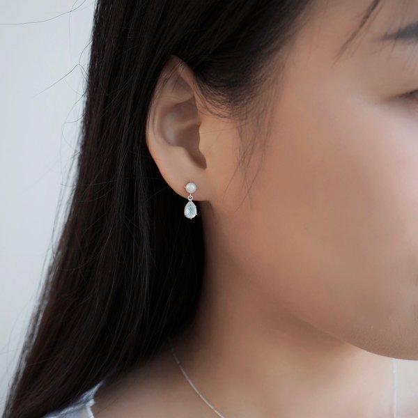 ELAYNE Earrings - Moonstone (Silver)