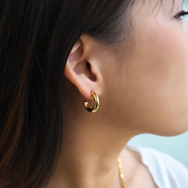 ROVEN Half Hoop Earrings - Yellow Gold