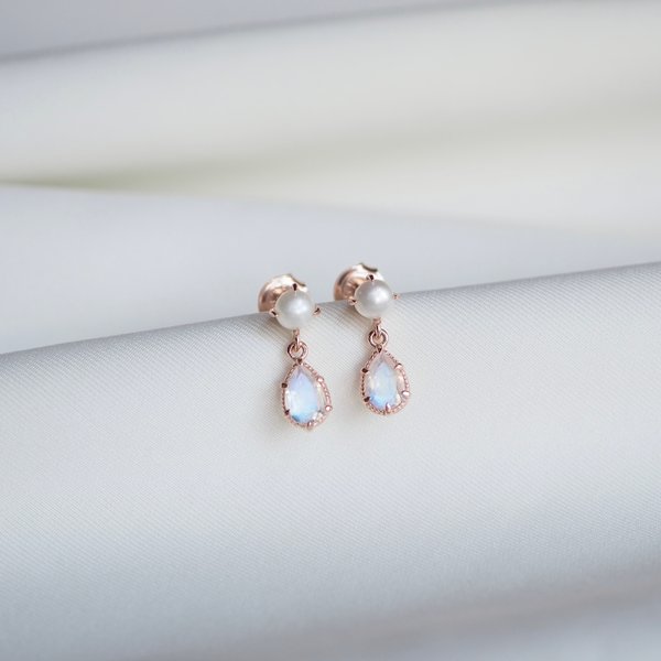 ELAYNE Earrings - Moonstone (Rose Gold)